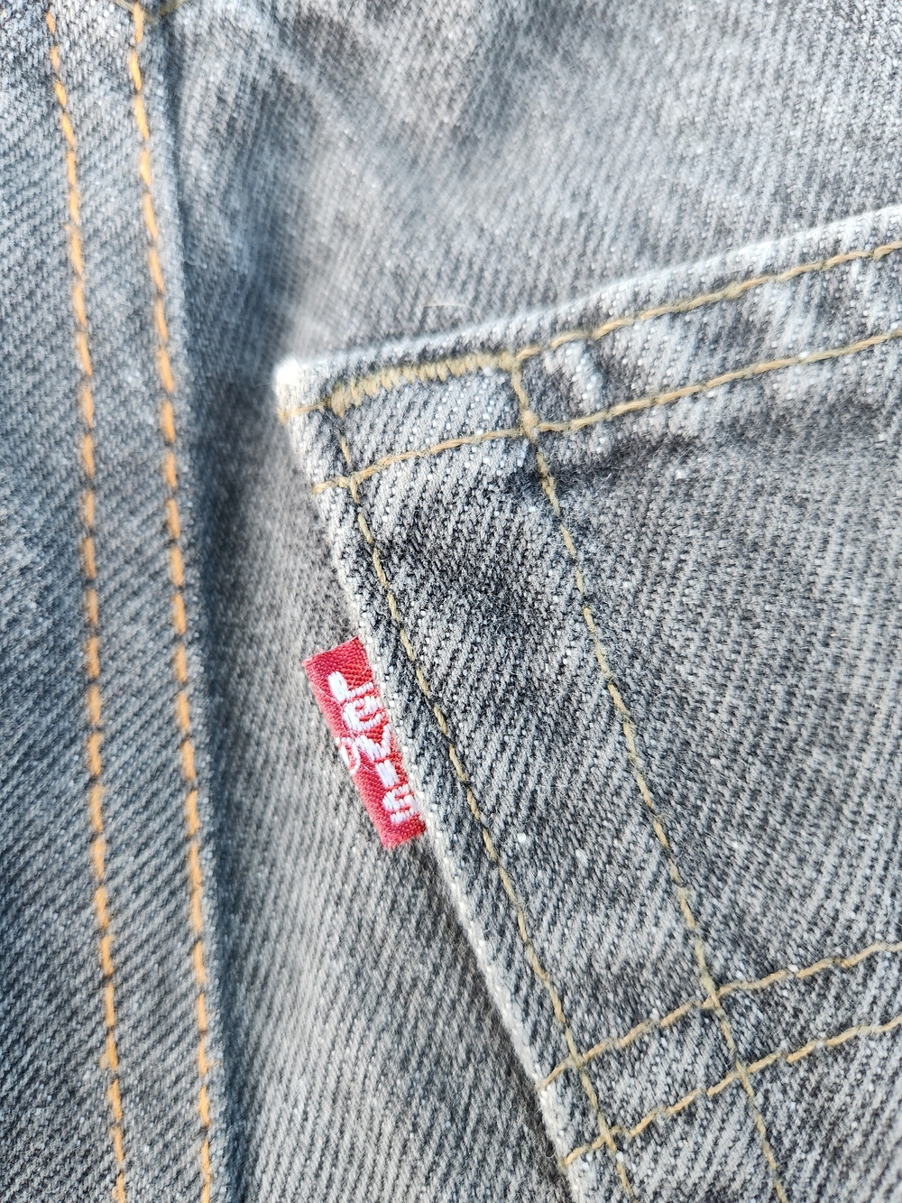 Levi's Black Denim Frayed Hem Mini Skirt - Picture 5 of 8